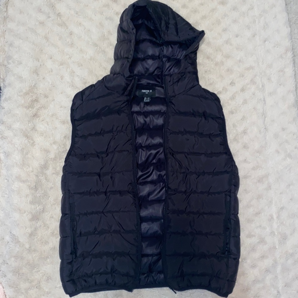 forever 21 men’s black vest with hood